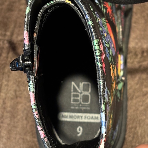 No Boundaries Black Floral Combat Boots - Picture 6 of 6
